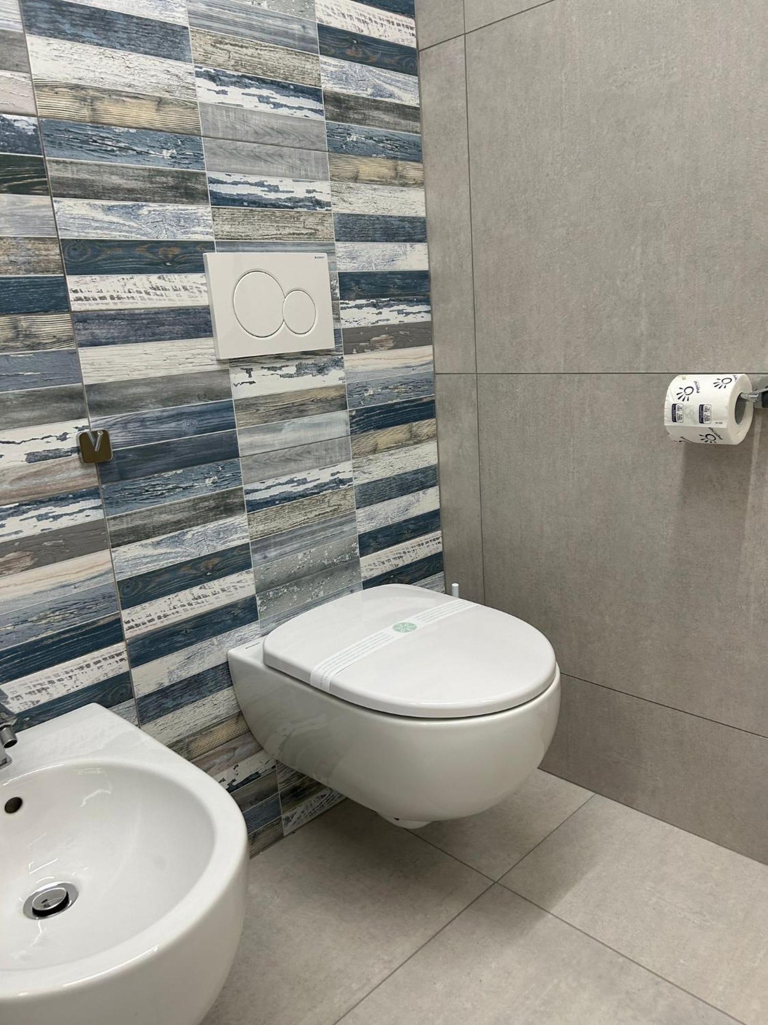 Mary House Vasto